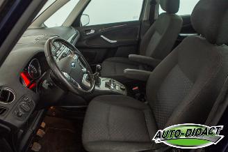 Ford Galaxy 2.0-16V 7p. Clima Ghia Limited picture 23