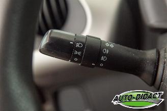 Peugeot 108 1.0 e-VTi  106.332 km Airco Active picture 15