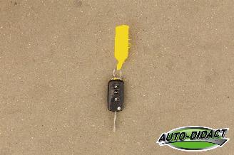 Volkswagen Caddy 1.6 TDI Maxi Automaat Airco Camera picture 23