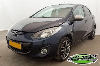 Schadeauto Mazda 2 1.3 Airco Silver Edition 2014/9