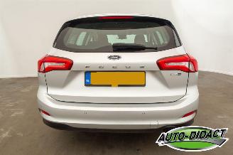 Ford Focus 1.0 EcoBoost Hybrid Clima Navi Camera Trend Edition Business picture 36