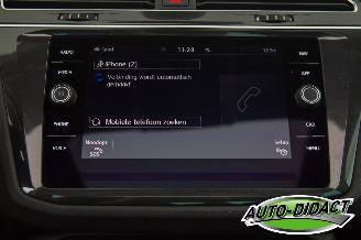 Volkswagen Tiguan 1.5 TSI Automaat Pano Camera Digi Dash Navi ACT Highline Business R picture 9