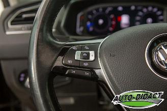 Volkswagen Tiguan 1.5 TSI Automaat Pano Camera Digi Dash Navi ACT Highline Business R picture 16