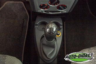 Dacia Logan 1.6 Lauréate picture 10