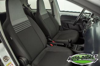 Volkswagen Up! 1.0 move up! 53.658 km Airco Camera picture 17
