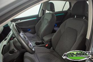 Volkswagen Golf 1.0 TSI 44.389 km NAP Digi Dash Navi Clima Life picture 27