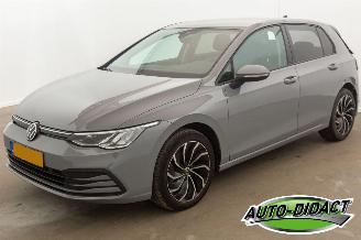 Vaurioauto  passenger cars Volkswagen Golf 1.0 TSI 44.389 km NAP Digi Dash Navi Clima Life 2022/11