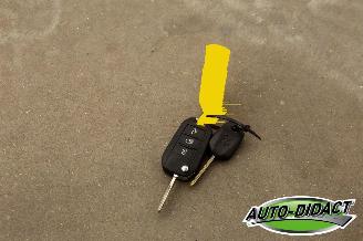 Peugeot 208 1.2 PureTech 66.812 km NAP Airco Blue Lion picture 28