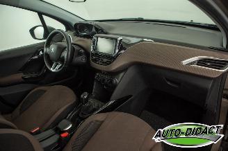 Peugeot 2008 1.6 HDi 68KW picture 10