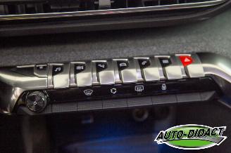 Peugeot 3008 Pano Autom 1.6 - 85kW BlueHDi GT Line 85kW S&S picture 10