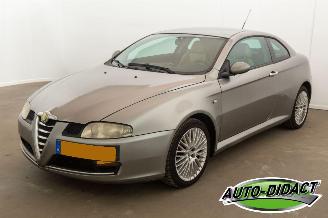 uszkodzony samochody osobowe Alfa Romeo GT 1.9 JTD Imola 2008/1