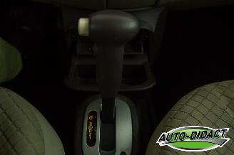 Nissan Micra 1.4 Automaat Airco Acenta picture 10