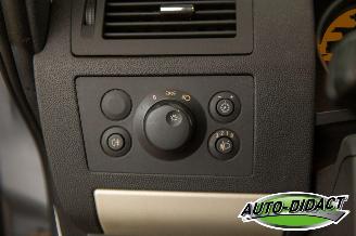 Opel Zafira 1.8 Koppeling matig Temptation picture 14