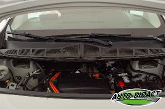 Toyota ProAce Electric Shuttle Long Extra Range Cool 75 kWh Pano picture 27