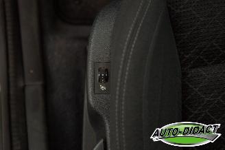 Peugeot 3008 1.2 PureTech Clima Navi Camera Style picture 15