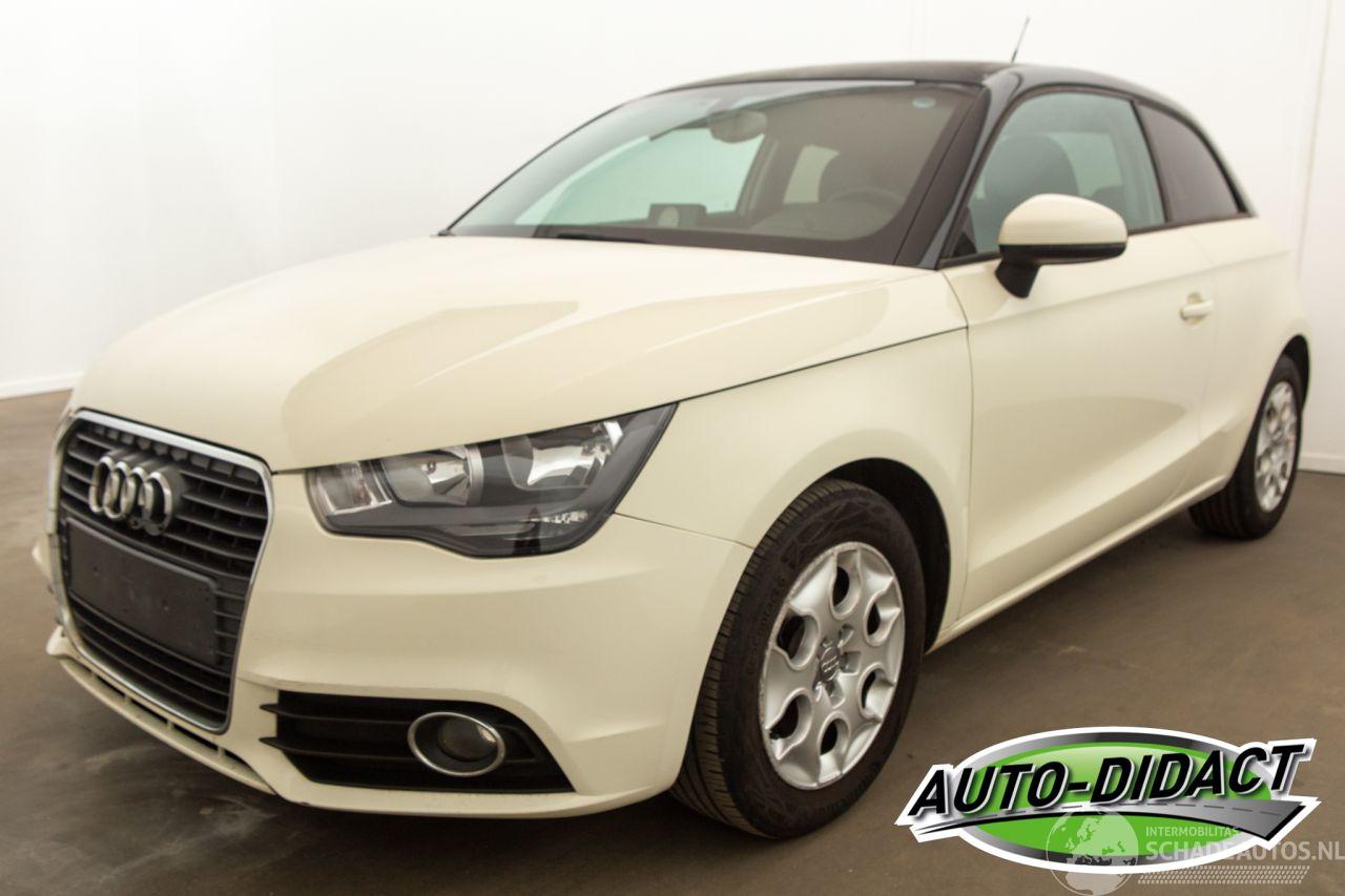 Audi A1 1.6 TDI Airco Leder Ambition