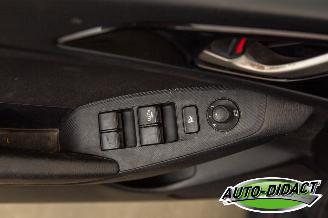 Mazda 3 2.0 Automaat Clima Navi Camera picture 13