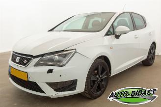 Vaurioauto  passenger cars Seat Ibiza 1.0 EcoTSI FR Navi Clima Connect 2016/7