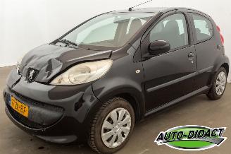 Auto incidentate Peugeot 107 1.0-12V XS Airco 2008/2