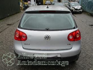 Volkswagen Golf Golf V (1K1) Hatchback 1.6 FSI 16V (BLP) [85kW]  (10-2003/07-2008) picture 6