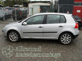 Volkswagen Golf Golf V (1K1) Hatchback 1.6 FSI 16V (BLP) [85kW]  (10-2003/07-2008) picture 8