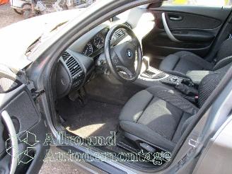 BMW 1-serie 1 serie (E87/87N) Hatchback 5-drs 120i 16V (N43-B20A) [125kW]  (03-200=
7/06-2011) picture 10