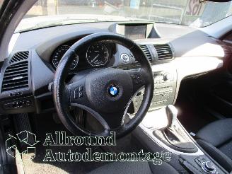 BMW 1-serie 1 serie (E87/87N) Hatchback 5-drs 120i 16V (N43-B20A) [125kW]  (03-200=
7/06-2011) picture 11