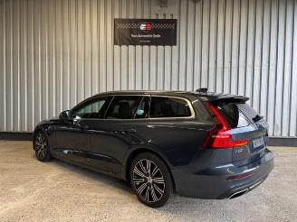 Volvo V-60 Kombi Inscription Plug-In Hybrid AWD picture 4