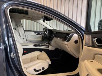 Volvo V-60 Kombi Inscription Plug-In Hybrid AWD picture 13