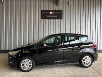 damaged passenger cars Ford C-Max Cool & Connect Navigation 2017/7