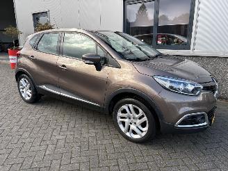 Renault Captur 0.9 TCe Dynamique picture 2