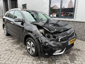 Damaged car Kia Niro 1.6 GDI Hybrid DynamicLine 2018/8
