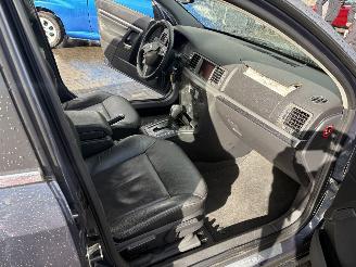 Opel Vectra 1.8 16V Executive Automaat picture 12