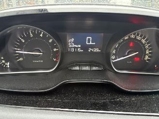 Peugeot 208 1.2 PureTech Blue Lion picture 22