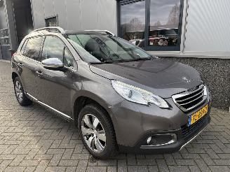 Peugeot 2008 1.2 PureTech Crossway picture 37