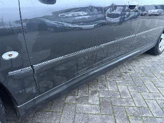 Peugeot 607 3.0 24V Executive Automaat picture 14