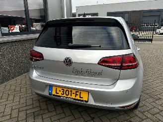 Volkswagen e-Golf E-Golf picture 4