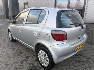 Toyota Yaris 1.3 16V VVT-i Sol Automaat picture 19