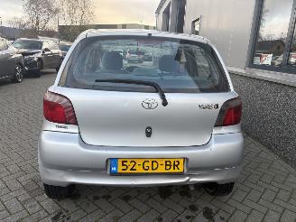 Toyota Yaris 1.3 16V VVT-i Sol Automaat picture 21