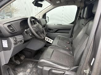 Peugeot Expert 231L 2.0 BlueHDI 120 Premium picture 15