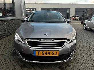 Peugeot 308 1.2 PureTech Allure Automaat picture 29