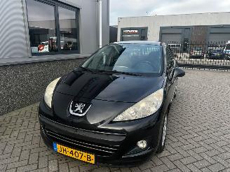 Peugeot 207 1.4 VTi Access picture 17