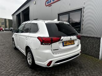 Mitsubishi Outlander 2.0 PHEV Business Edition picture 11