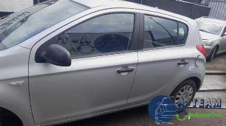 Hyundai I-20 i20, Hatchback, 2008 / 2015 1.2i 16V picture 5