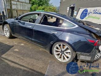 Tesla Model 3 Model 3, Sedan, 2017 Long Range 72kWh picture 9