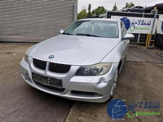Uttjänta bilar auto BMW 3-serie 3 serie (E90), Sedan, 2005 / 2011 325i 24V 2005/7