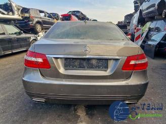 demontáž osobní automobily Mercedes E-klasse E (W212), Sedan, 2009 / 2016 E-550 5.5 V8 32V 4-Matic 2010/12