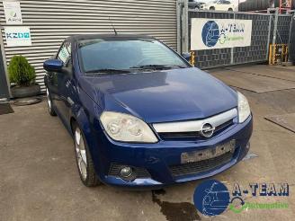 demontáž osobní automobily Opel Tigra Tigra Twin Top, Cabrio, 2004 / 2010 1.4 16V 2004/11