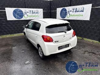 Uttjänta bilar auto Mitsubishi Space-star Space Star (A0), Hatchback, 2012 1.0 12V 2013/10