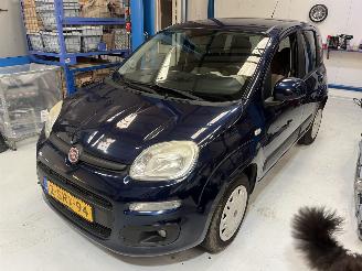 skadebil auto Fiat Panda koppeling slecht twinair 0.9 2013/7